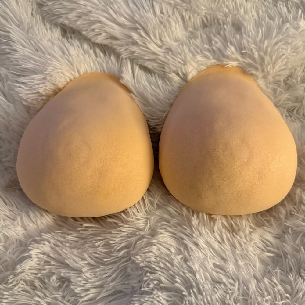 Beige Foam Faux breast inserts and black Bali Bra